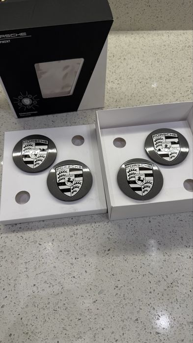 Продам заглушки литого диска