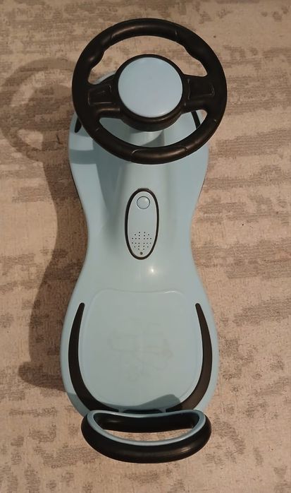Толокар машинка 8000 тенге