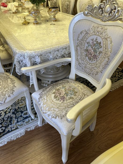 Стол стули  для зала