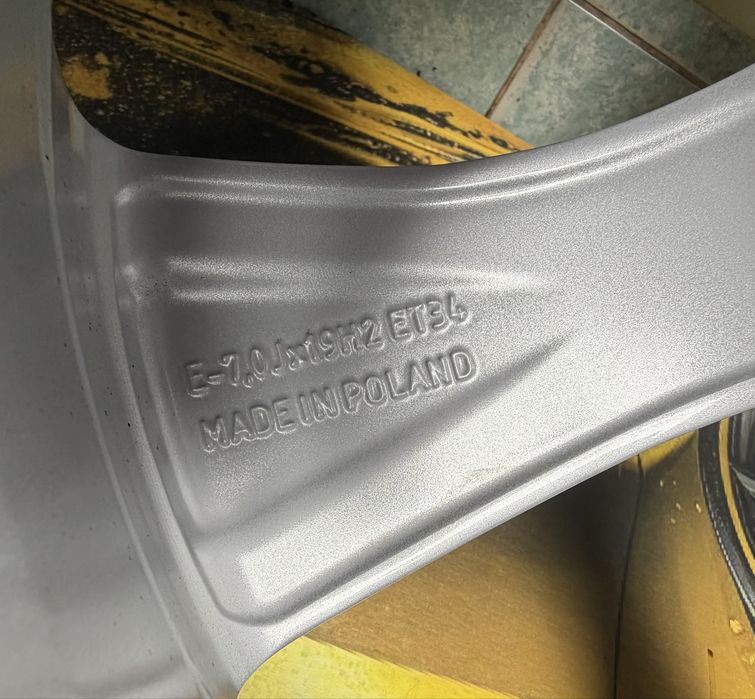 Roti jante R19 AUDI Q5 SQ5 FY - 235/55/19 iarna Pirelli