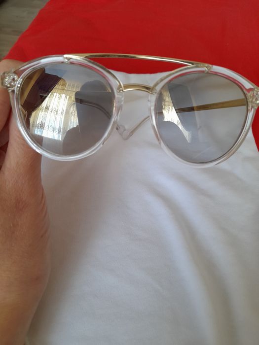 Слънчеви очила LIO.JO