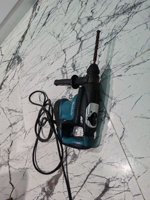 Makita Rotopercutoar picamer sds plus