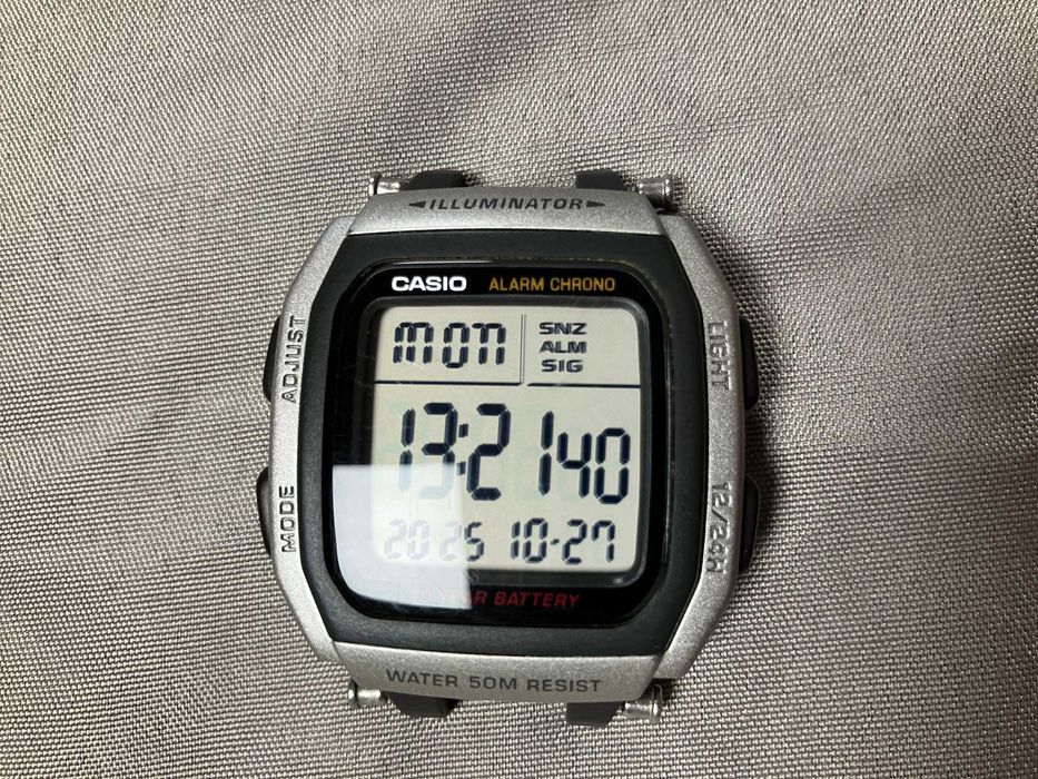 Лот часовници Fossil Casio