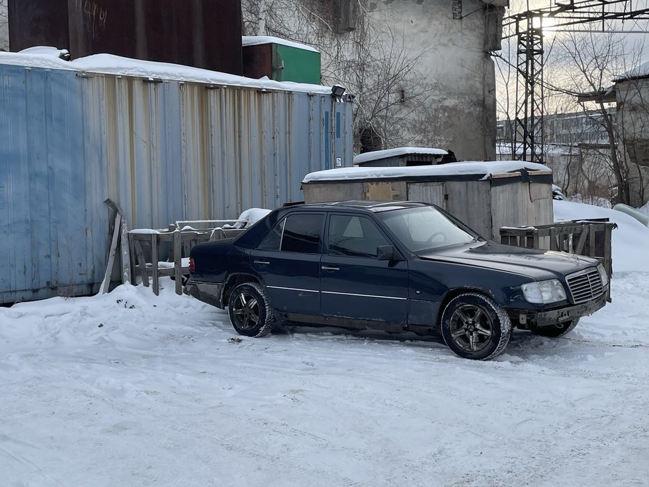 Мерседес е200 продам