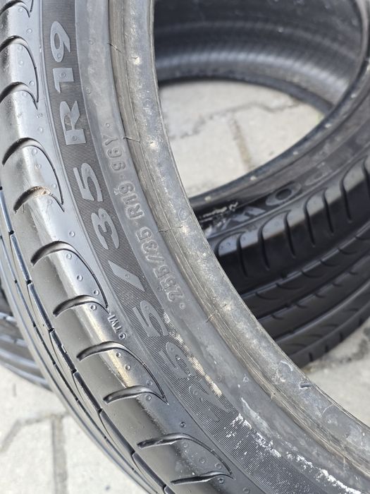 255 35 19 Pirelli