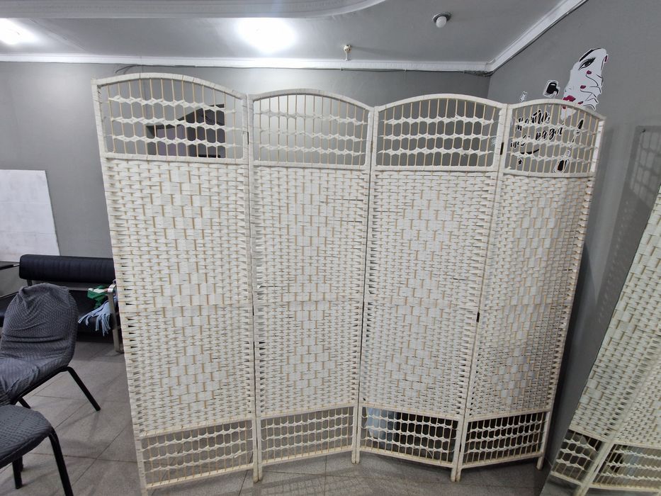 Продам ширму в отличном состоянии