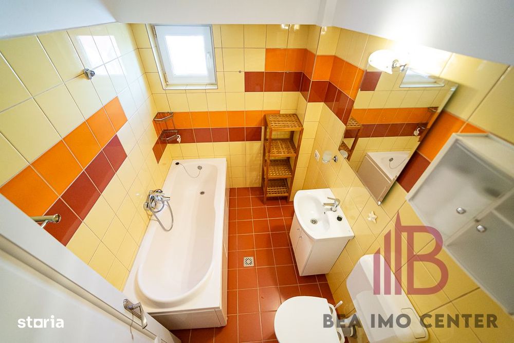 Apartament 4 camere(Z-uri), cu vedere și poziție excelentă!