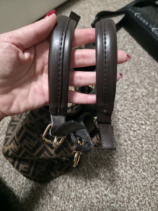 Дамски чанти, като нови