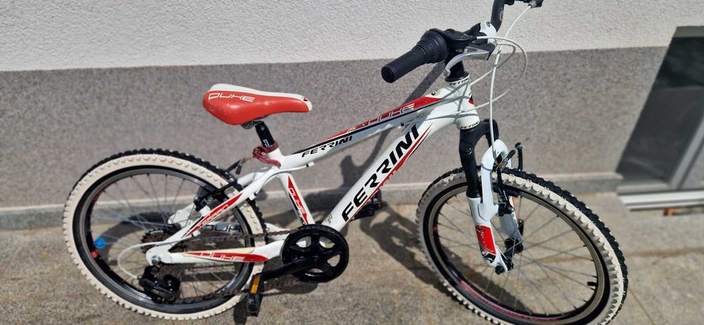Алуминиев Ferrini Duke 20, детски велосипед.