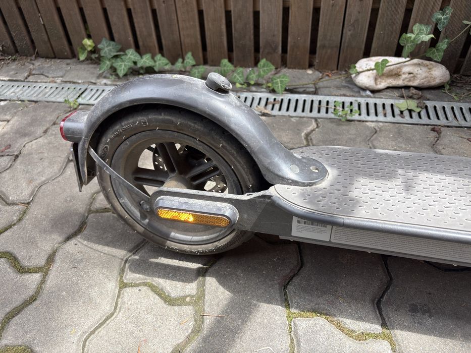 Trotineta xiaomi mi essential 169 Km