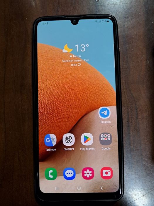 Samsung A32 6/128 ideal