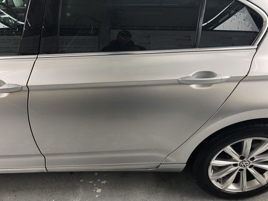 Usa portiera Vw Passat B8 2015-2023 gri argintiu cod LA7W berlina break combi capota portbagaj bara spate aripa fata 2.0 CRLB 150 cp cutie DSG QMM