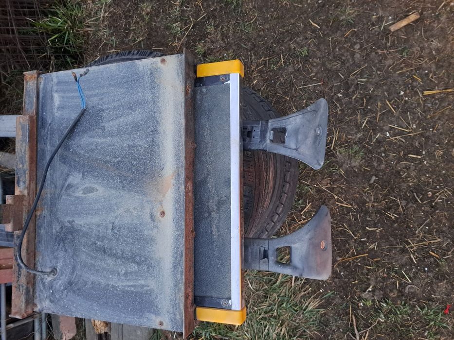 Scara automata pentru microbuze