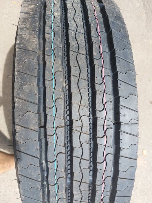 Шина на прицеп Triangle 245/70R19.5 TR685 18 слойные.