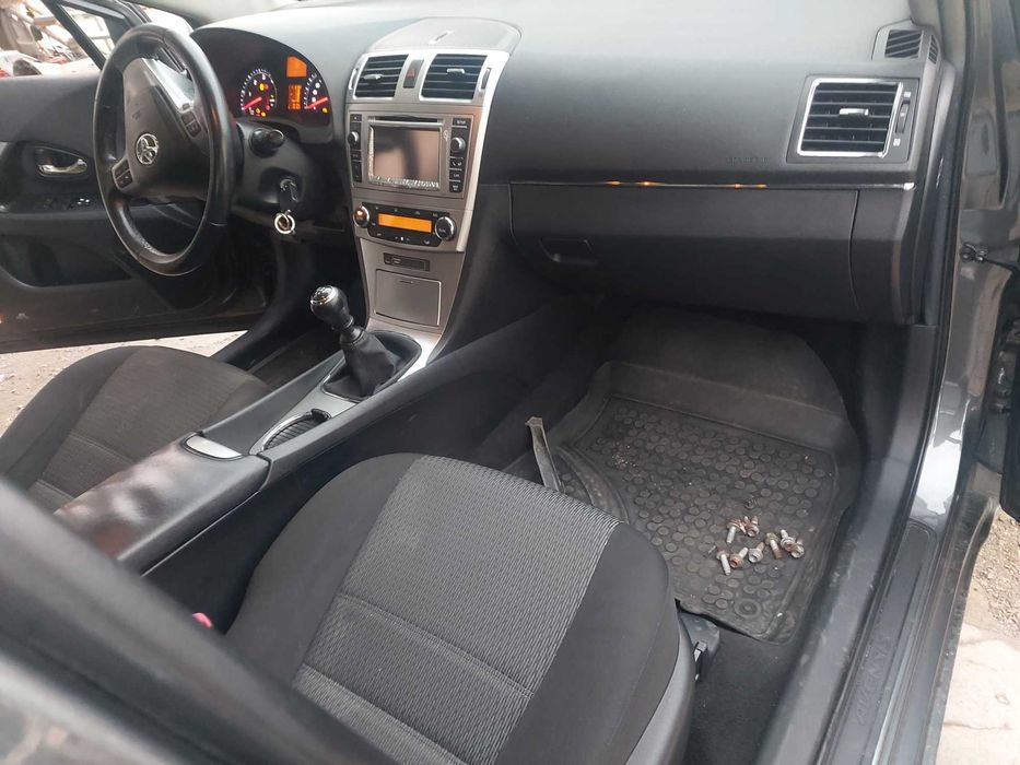 На Части Тойота Авенсис Toyota Avensis 2.0d4d