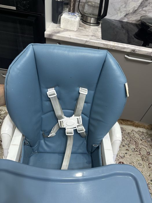 Продам детский стульчик для кормления Skillmax D051