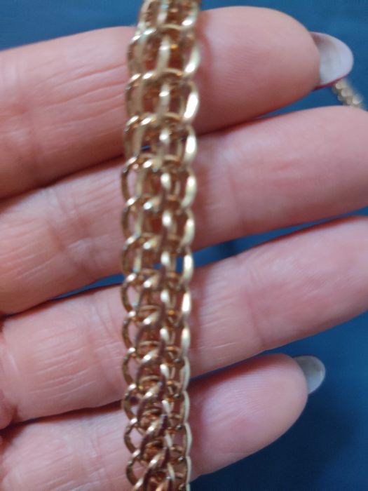Продам золотую цепь