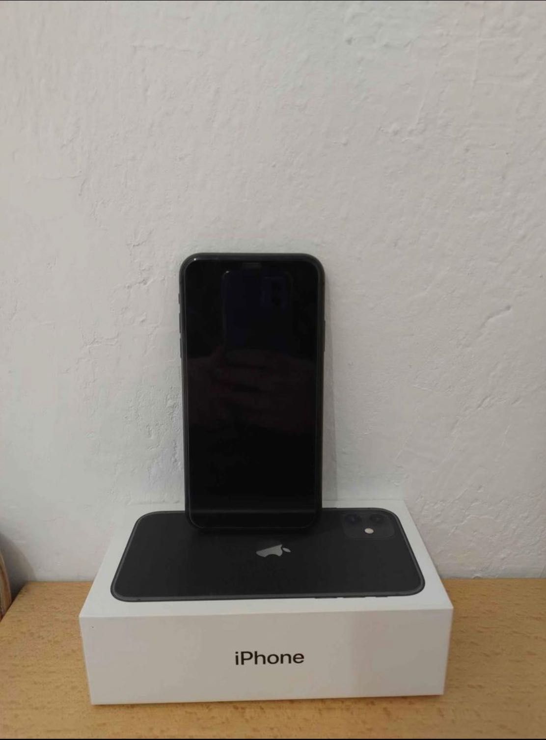 Iphone 11 като нов гр. Тръстеник • OLX.bg