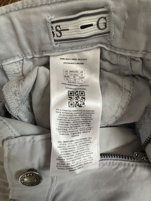 Къси панталони детски GUESS 10г.