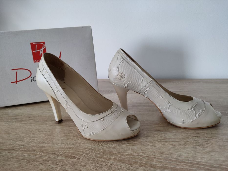 Pantofi eleganti Diane Marie dama 38