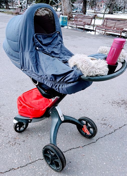 Stokke Xplory V5 Red+подарък кенгуру Stokke за деца до 3 г