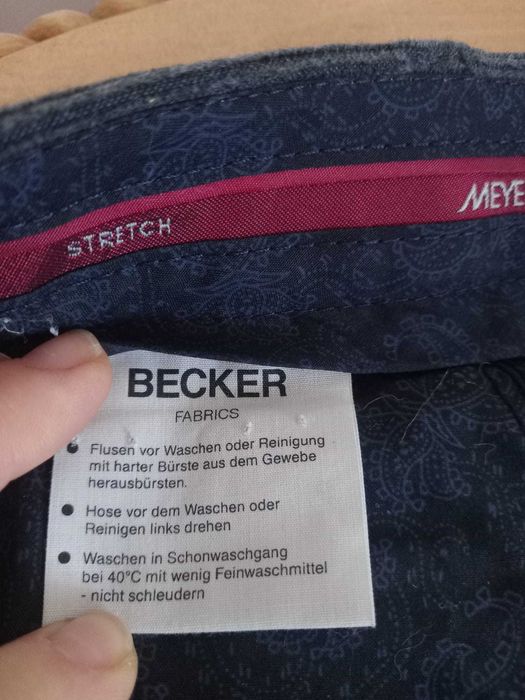 Pantaloni barbatesti gen raiati MEYER