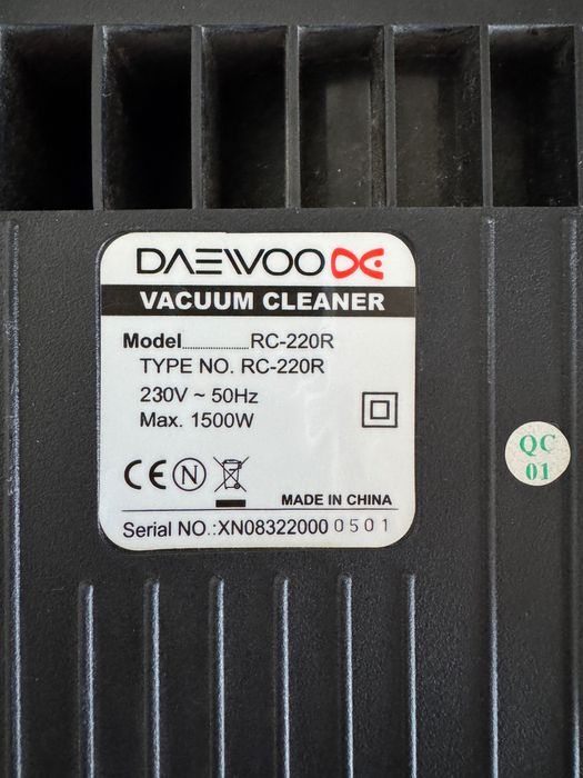 Прахосмукачка Daewoo RC 220 R и торбички