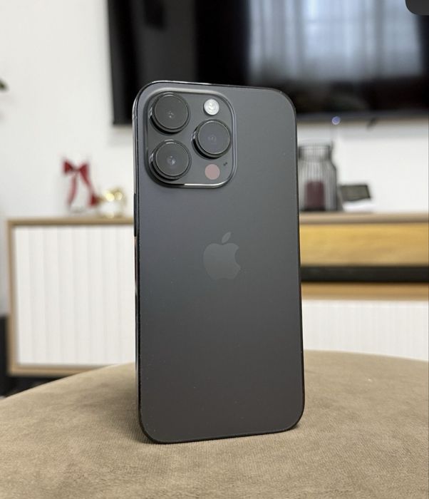 Schimb Iphone 14 pro max.