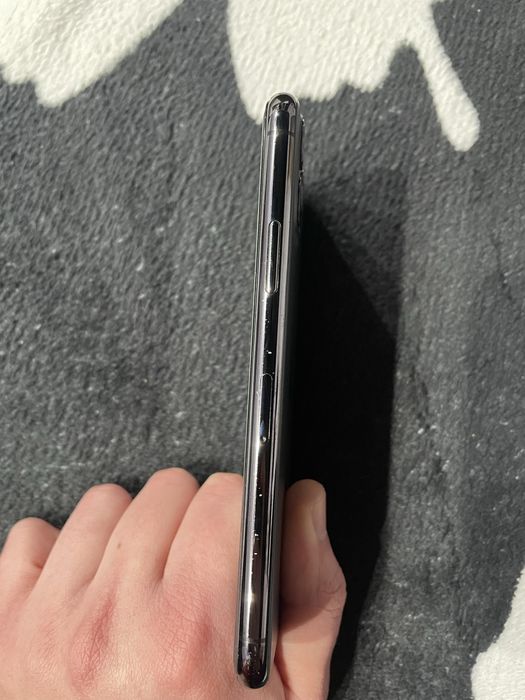 Iphone 11 pro pentru piese