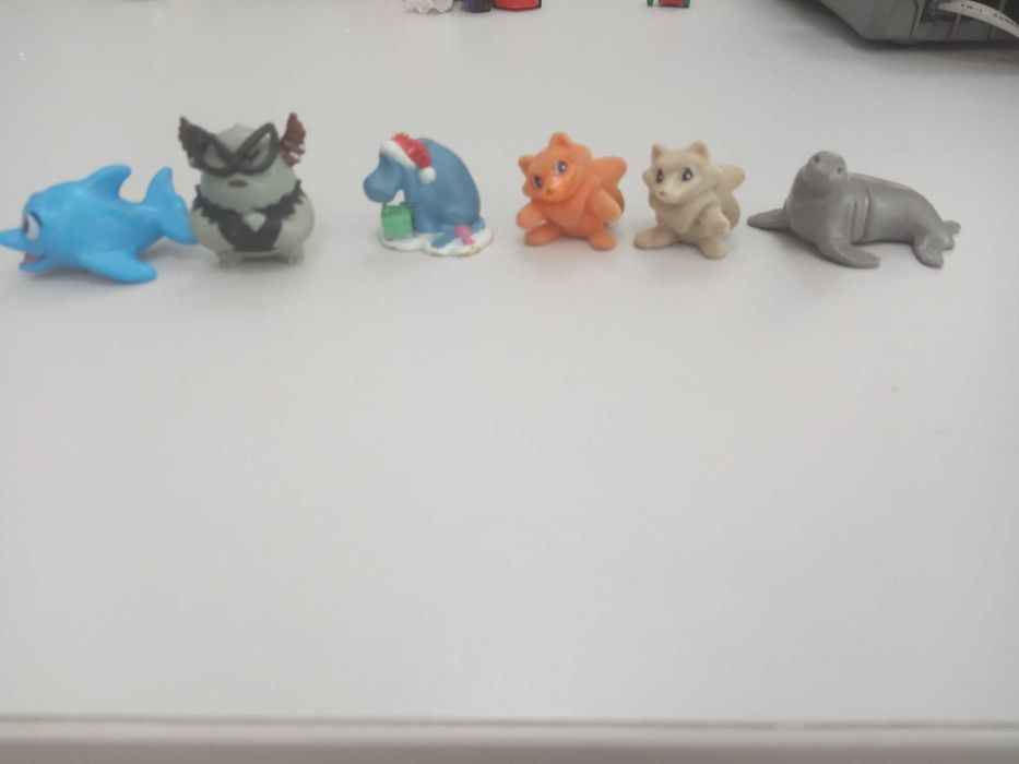 Играчки от шоколадови яйца Kinder