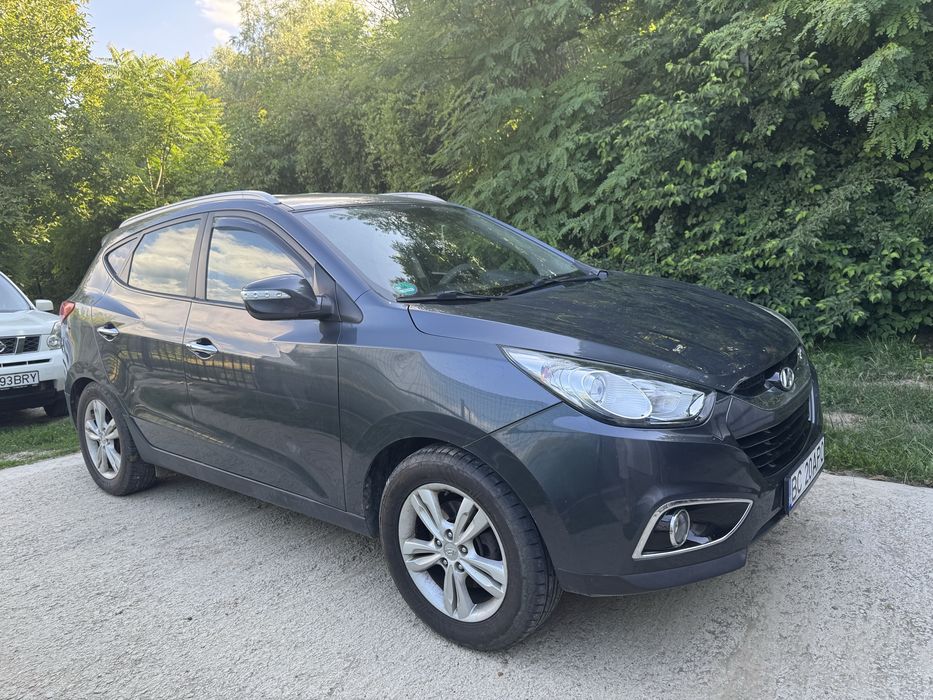 HYUNDAI ix35 2011 — imagine 2