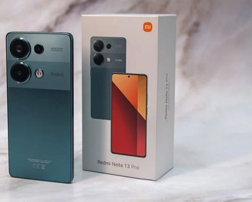 Xiaomi Redmi 13  про