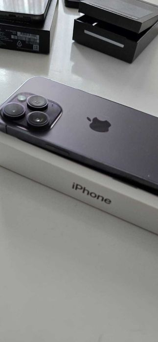 Продается Iphone 14 pro