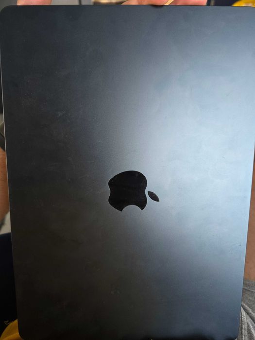 Счупен екран за MacBook Air 13-inch, M3, 2024 Model A3113 син