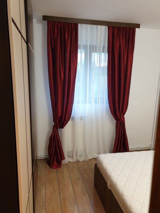 Proprietar, închiriez ap 2 cam Casa Sindicatelor/ Podu Ros