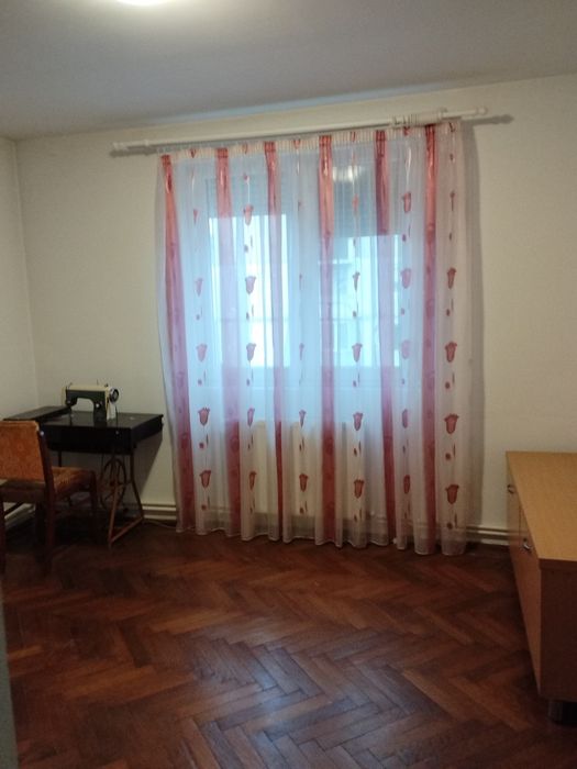 Vand apartament 2camere