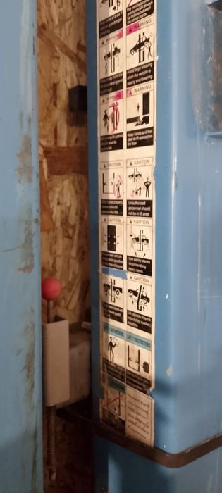 продам подъемник для СТО