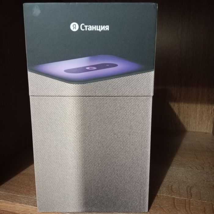 Продам умную колонку Яндекс Станция 2