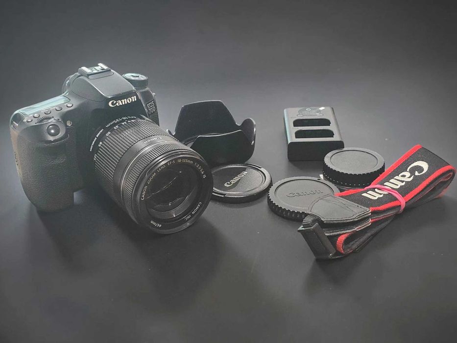 Canon EOS 70D + EF-S 18-135mm IS STM – Kit Complet