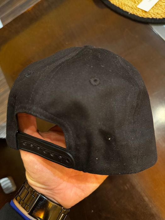 Нова шапка Calvin Klein Jeans