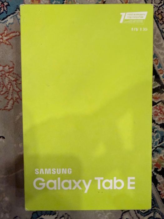 Samsung Galaxy Tab E SM-T561