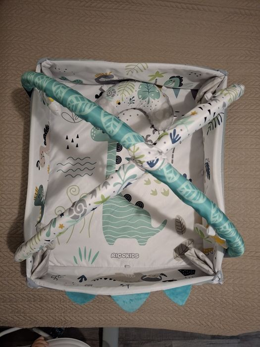 Активна гимнастика Дино - двулицева с възглавница