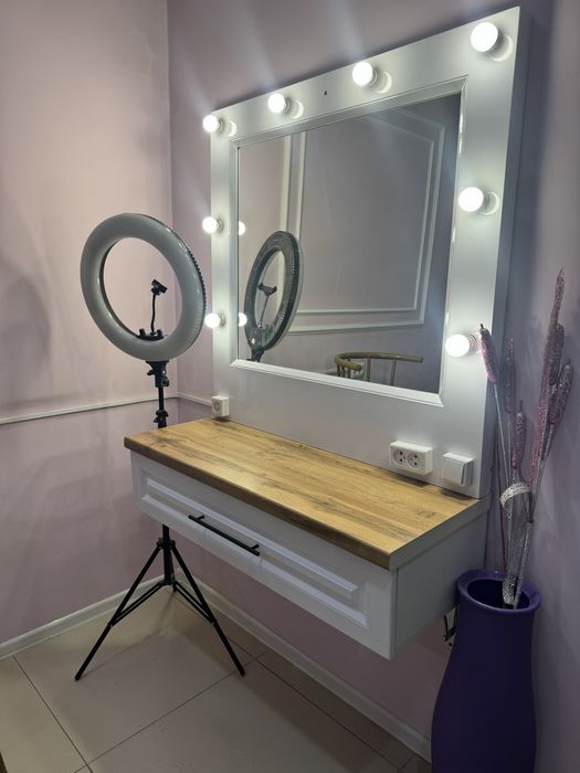 Продам мебель для салона