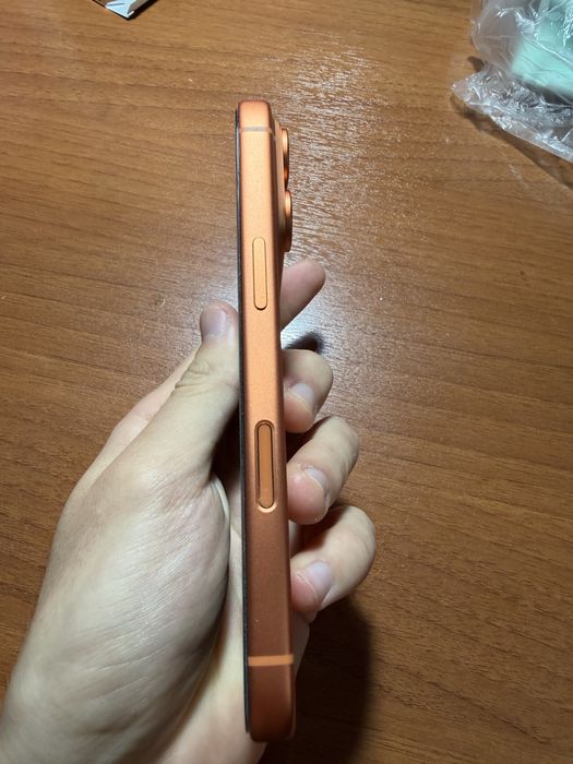 Iphone 17 pro на 256 gb