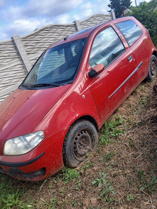 Vând Fiat Punto benzină