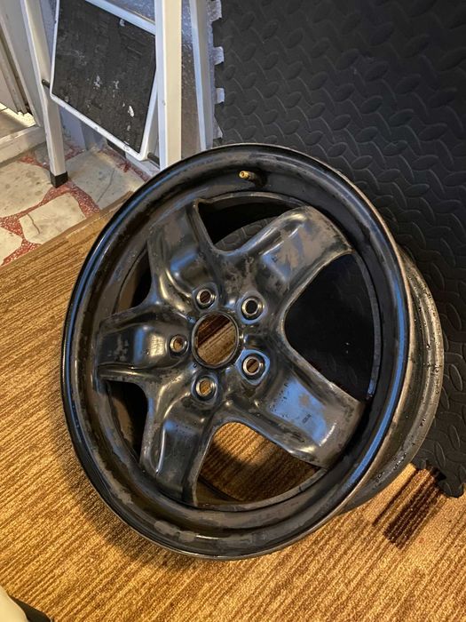 структурни метални джанти с оригинални WV тасове 16 цола