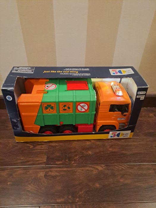 Bruder mașina de gunoi