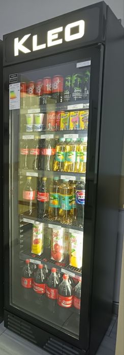Витринный холодильник