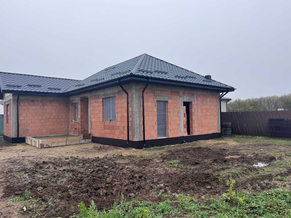 Casa de vânzare noua