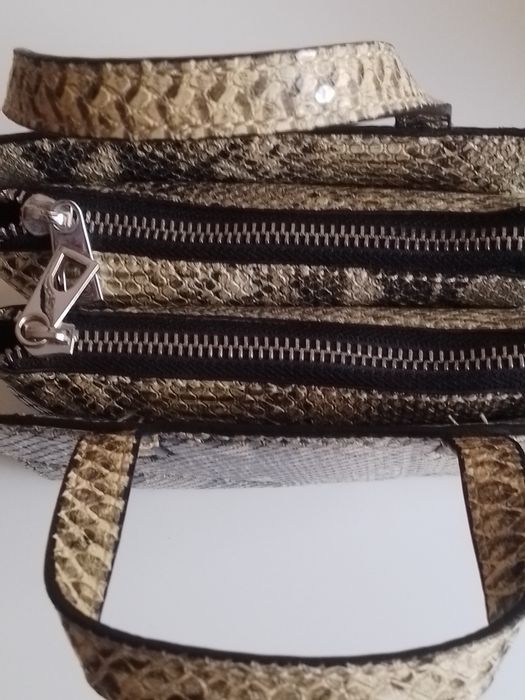 Миниатюрна чанта MANGO